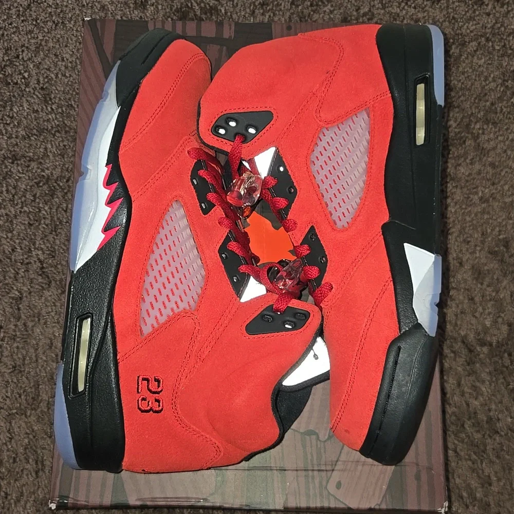 Raging Bull Jordan 5 Toro Bravo Deadstock - Picture 5 of 8